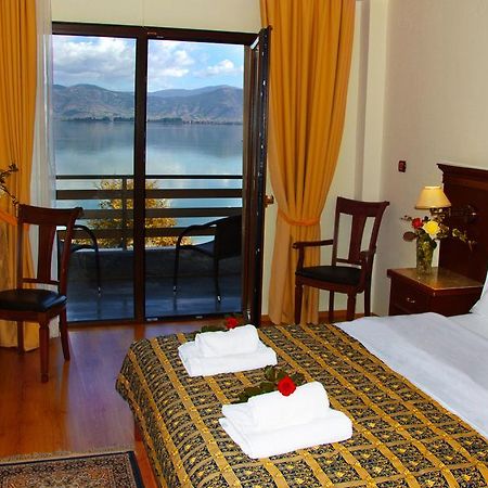 Tsamis Hotell Kastoriá Rom bilde