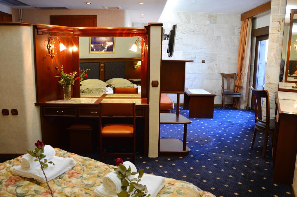 Tsamis Hotell Kastoriá Eksteriør bilde